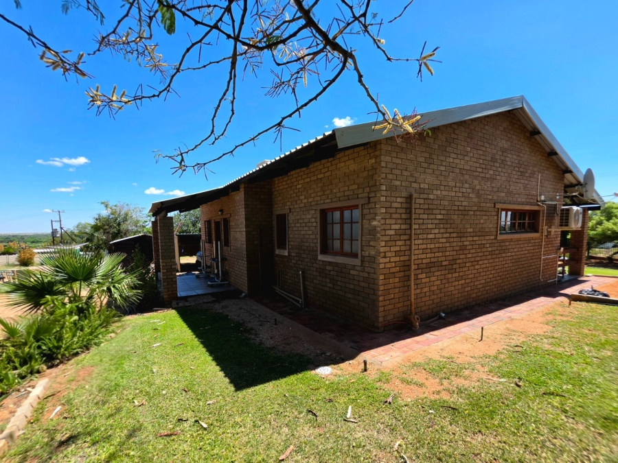 2 Bedroom Property for Sale in Upington Rural Northern Cape